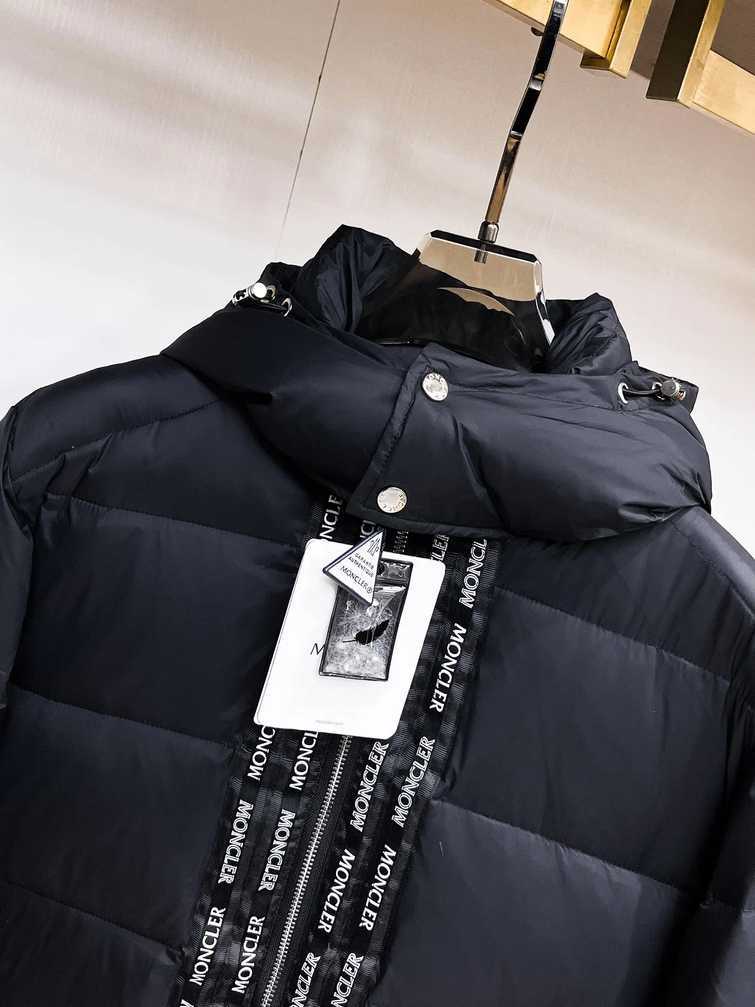 2026 New Arrival 。 Premium ， 90 Classic Logo ， ， ，Lightweight ， ， ！ ， ！ ， ， ， 。 ， ， ， ， ， 。 ！ Same Style Series！Sizes：M-3XL